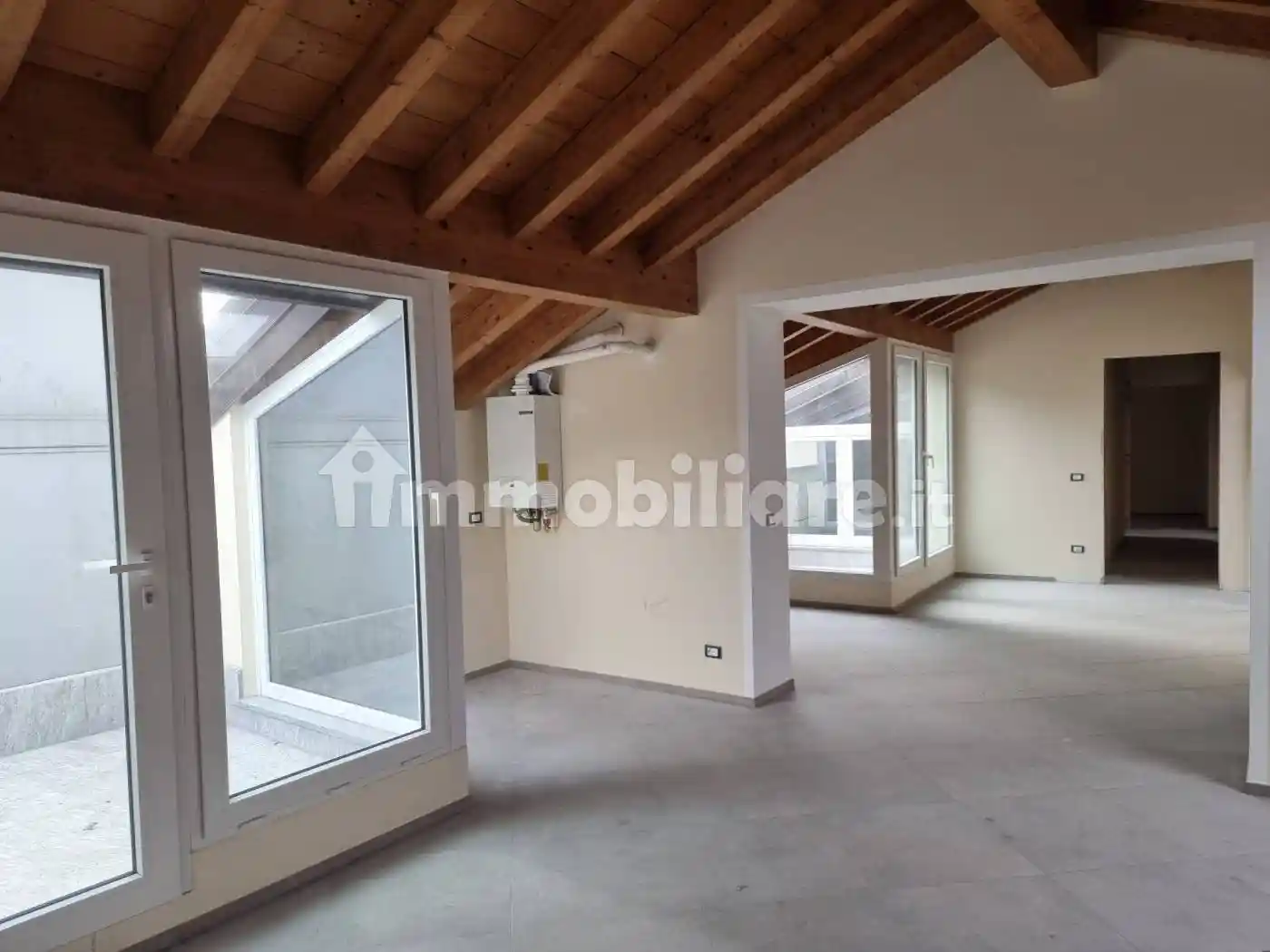 Appartamento in vendita a Pavia