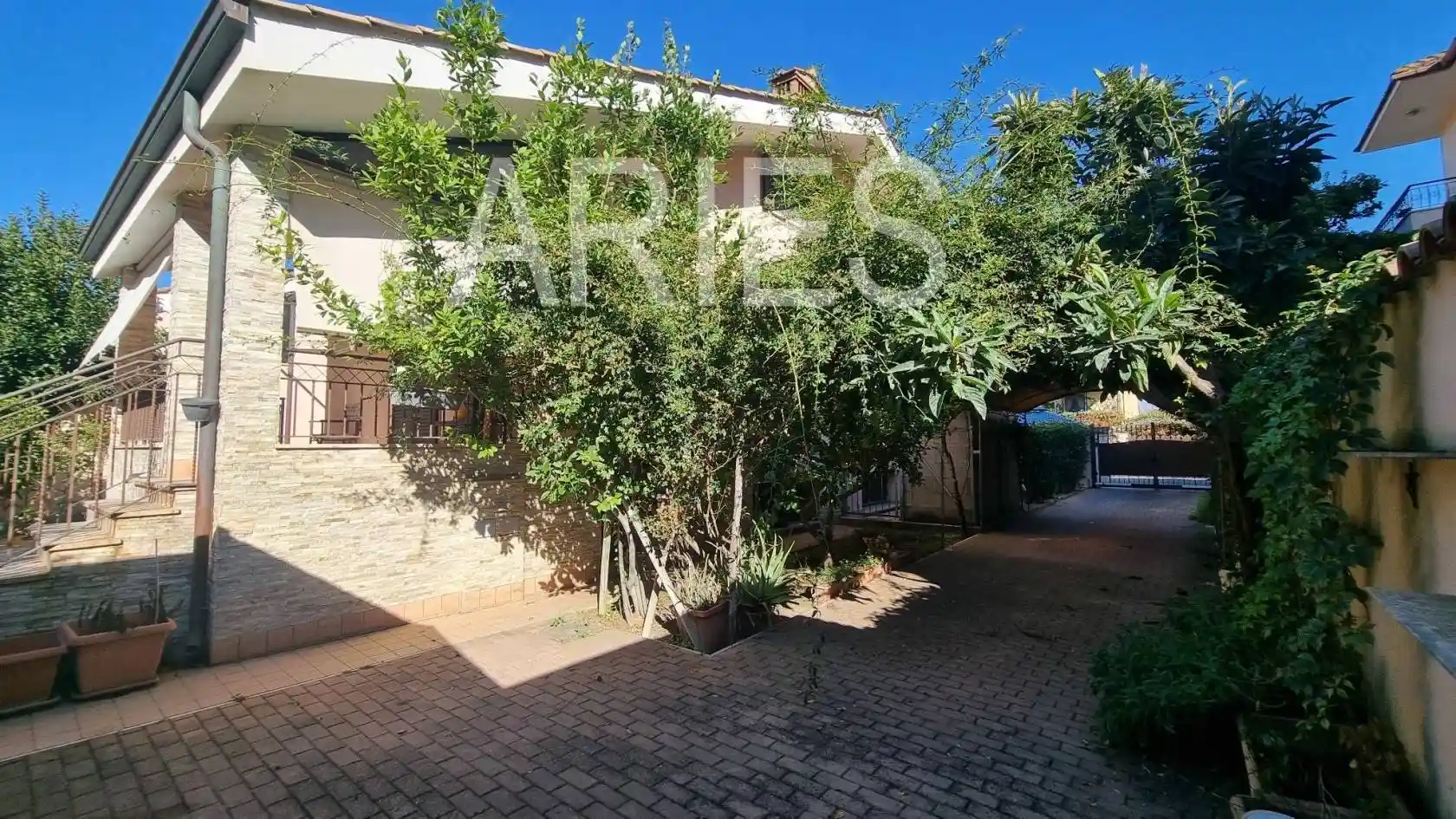 Villa in vendita a Fiumicino