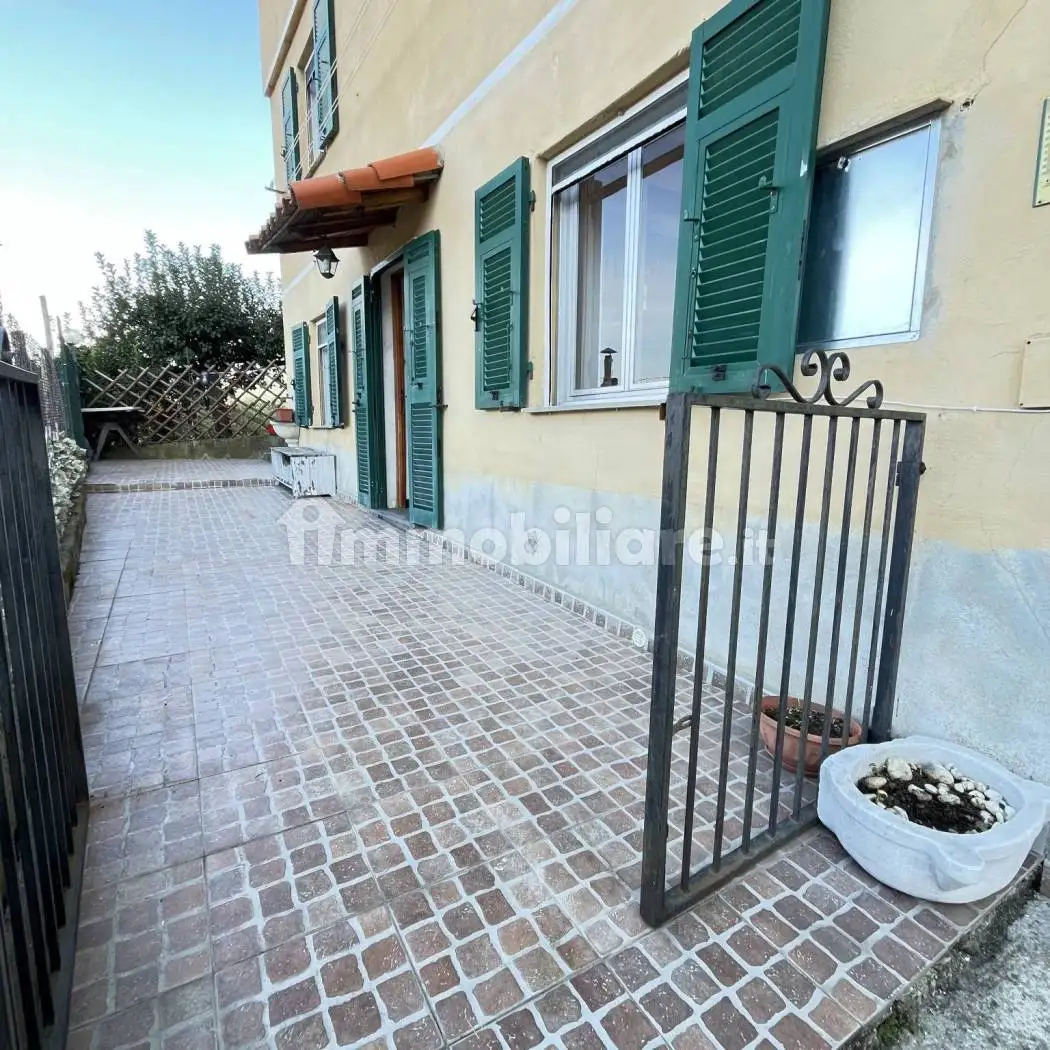 Appartamento in vendita a Genova