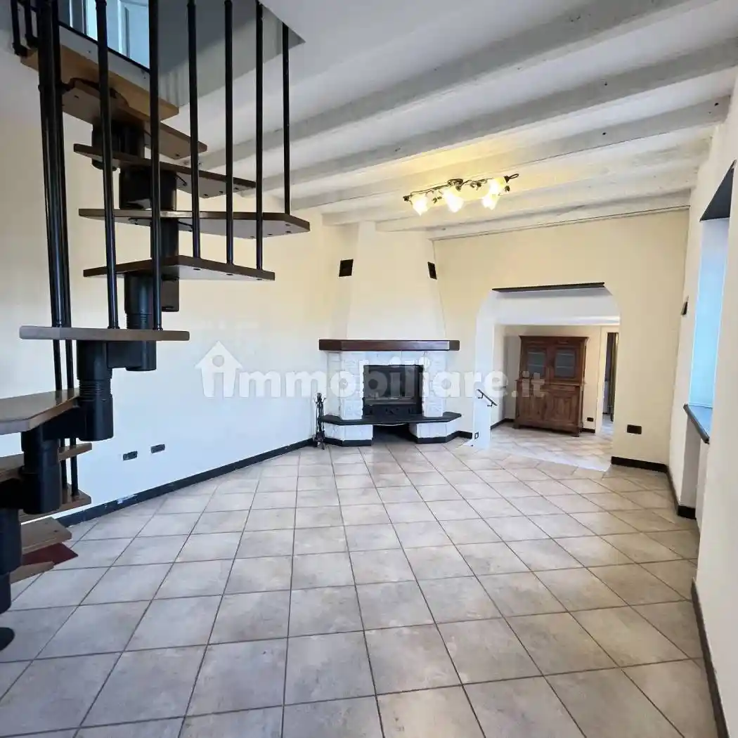 Appartamento via Vigo di Fassa 4, Bavari, Genova - foto 2