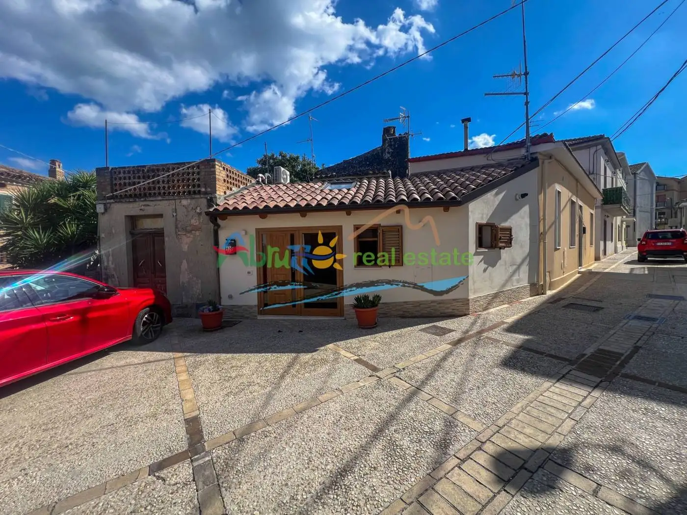 Casa indipendente in vendita a Pianella