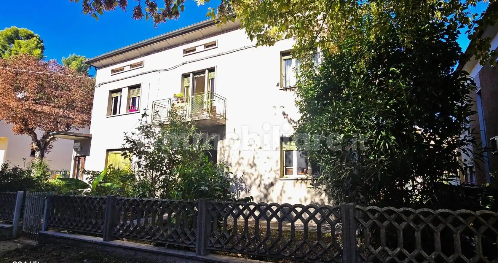 Villa in vendita a Colli al Metauro