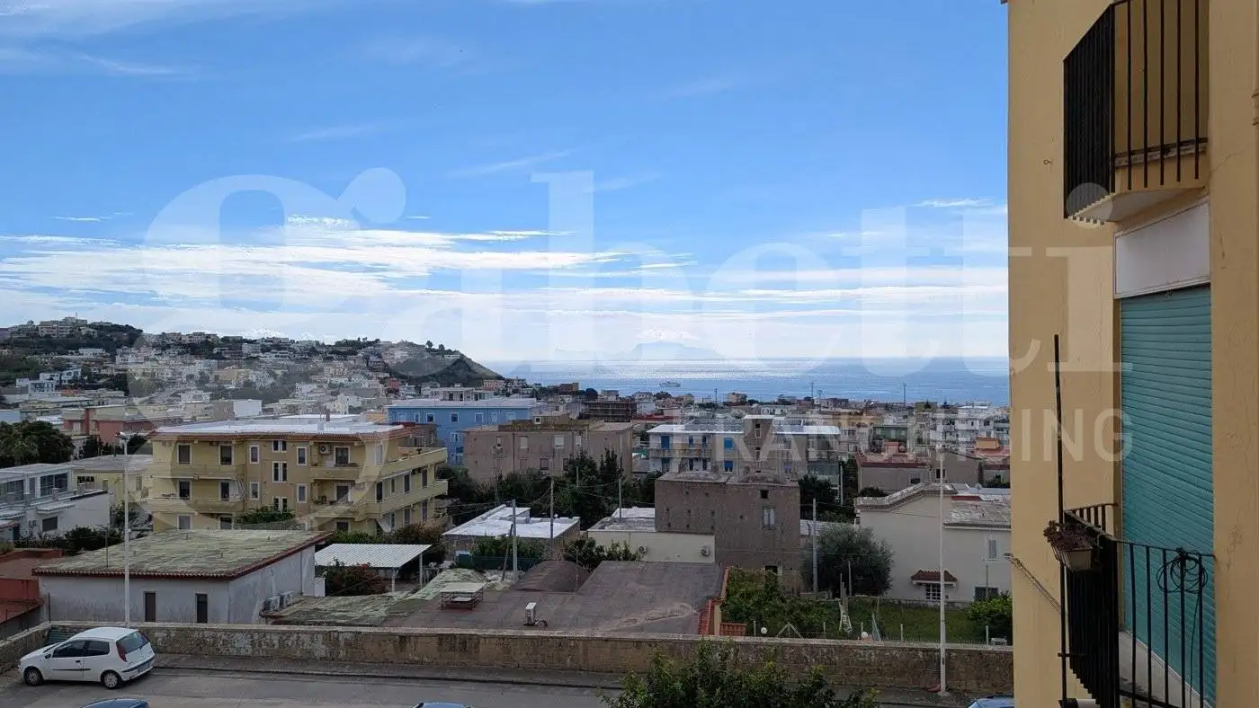 Appartamento in vendita a Monte di Procida