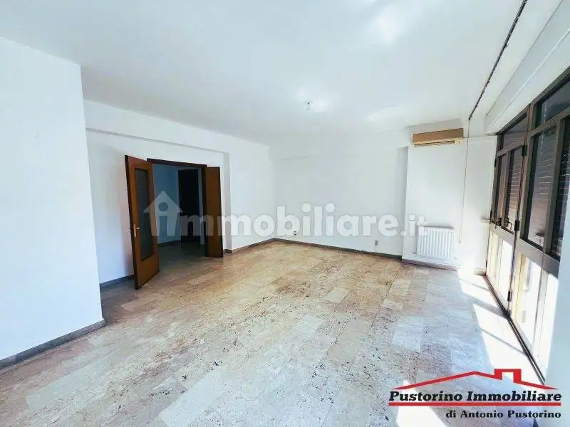 Appartamento in vendita a Reggio Calabria