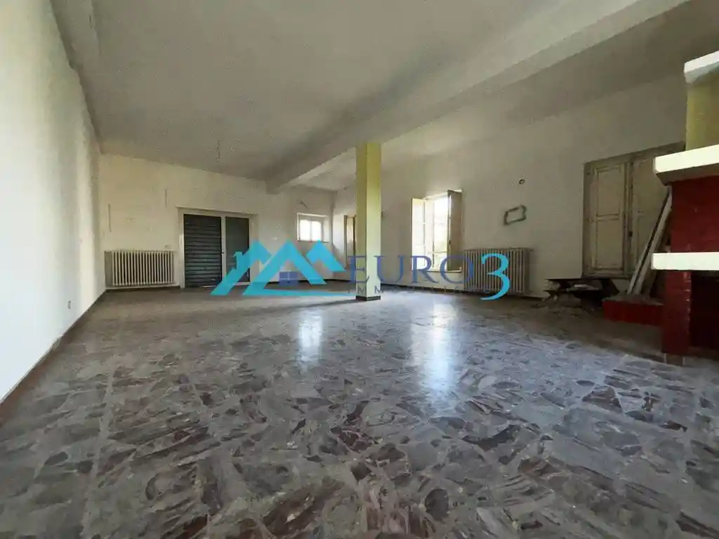 Villa in vendita a Monsampolo del Tronto