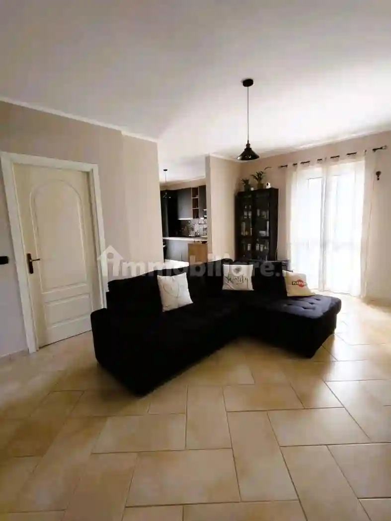 Trilocale via Valdrocco 2, Centro, Castelnuovo Don Bosco - foto 4