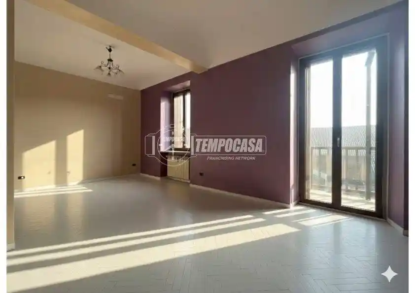 Trilocale via Re Umberto I 25, San Benigno Canavese - foto 2