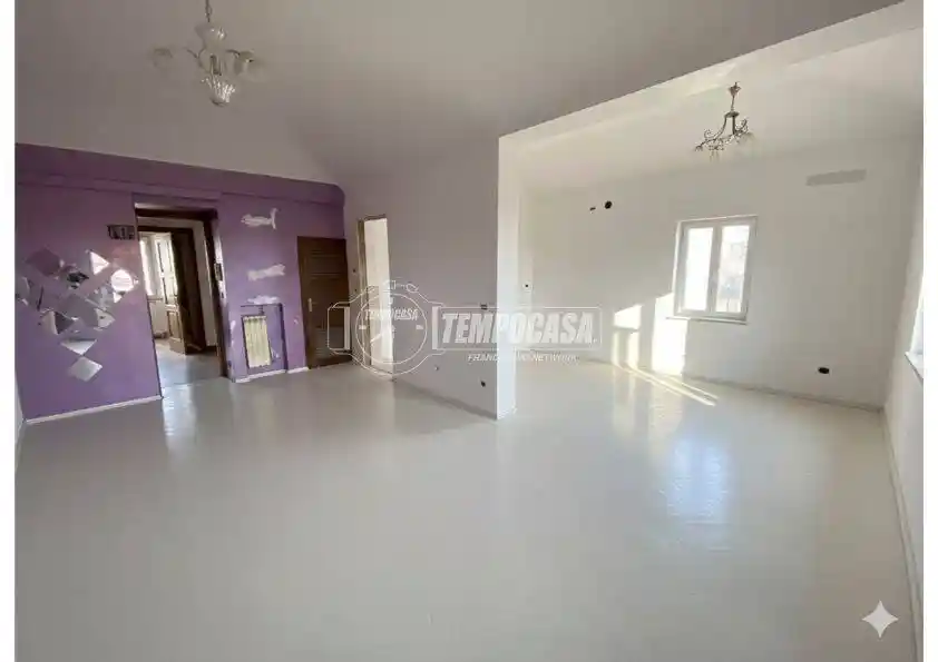 Trilocale via Re Umberto I 25, San Benigno Canavese - foto 3
