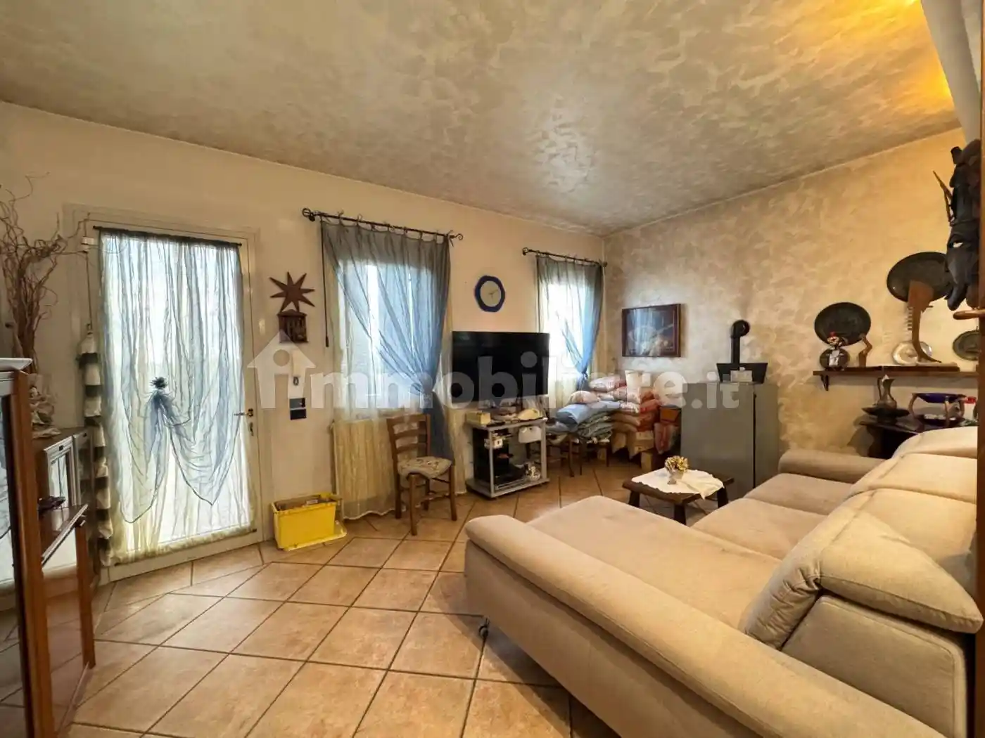 Appartamento via Calcroce 64, Centro, Camponogara - foto 2