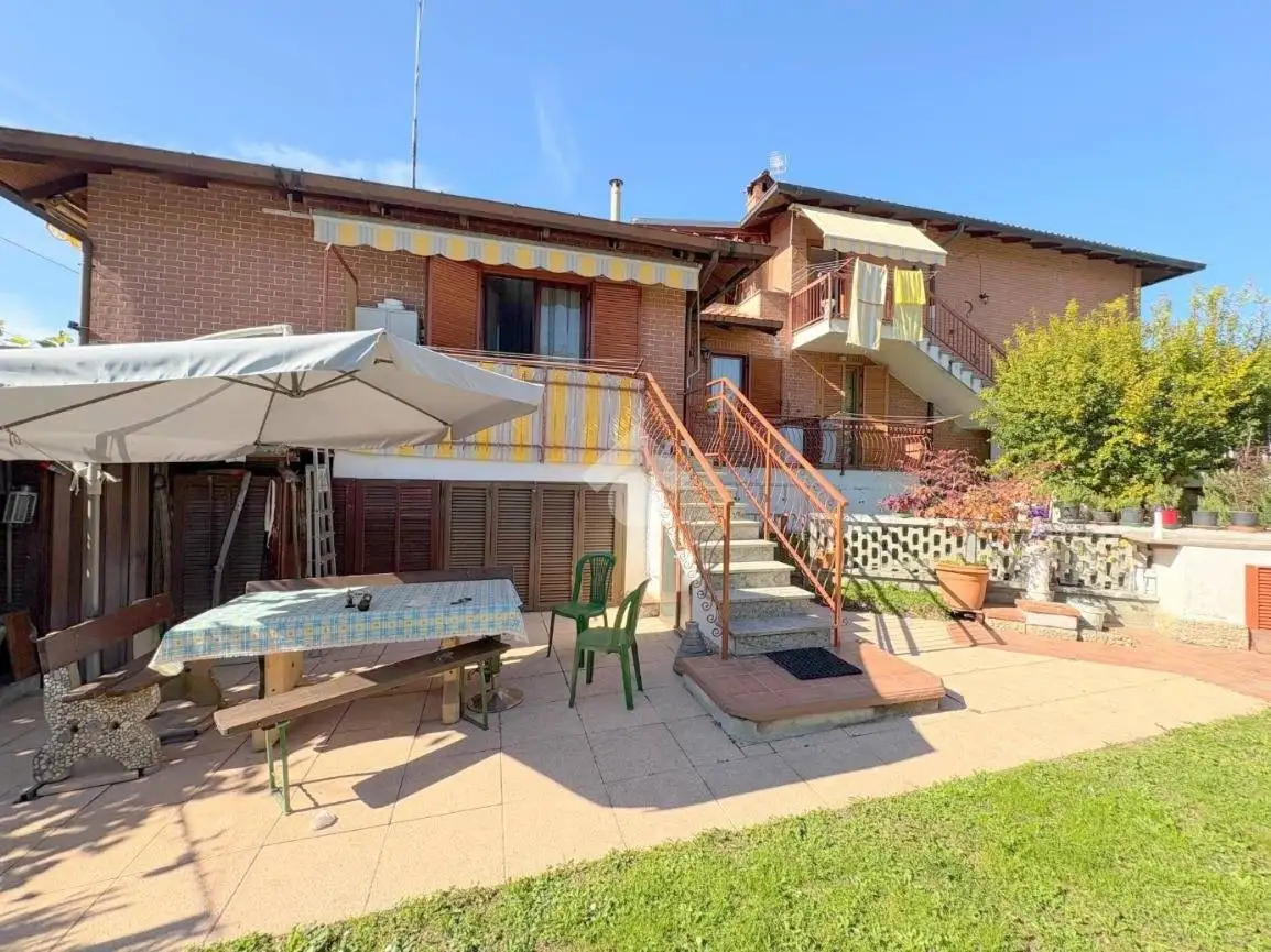 Villa in vendita a San Francesco al Campo