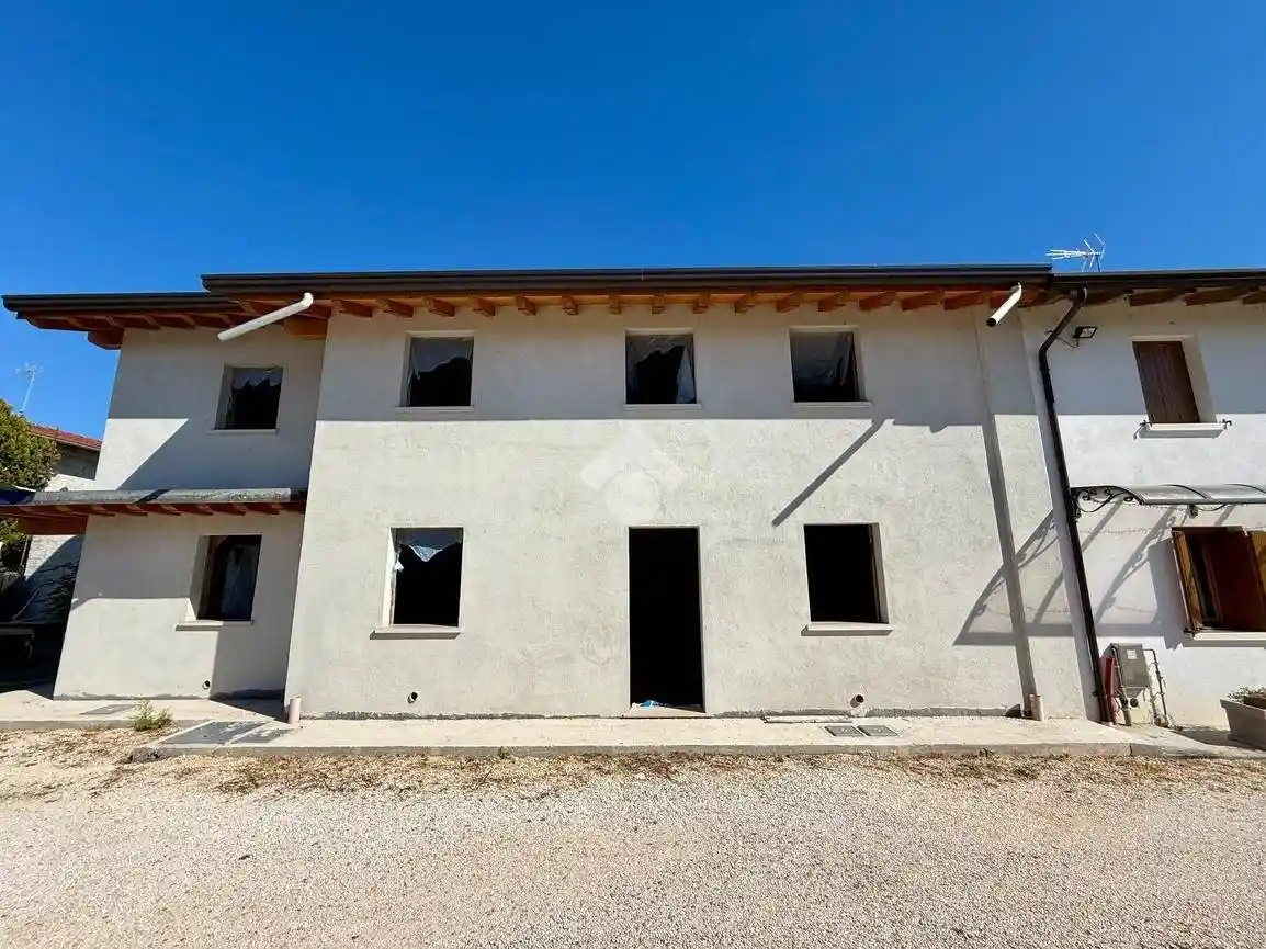 Casa indipendente in vendita a Fiume Veneto