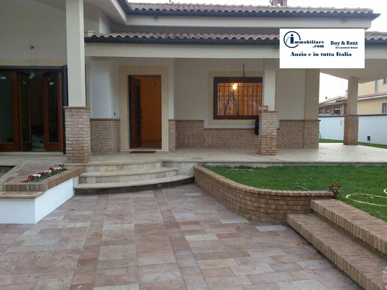 Villa in vendita a Anzio