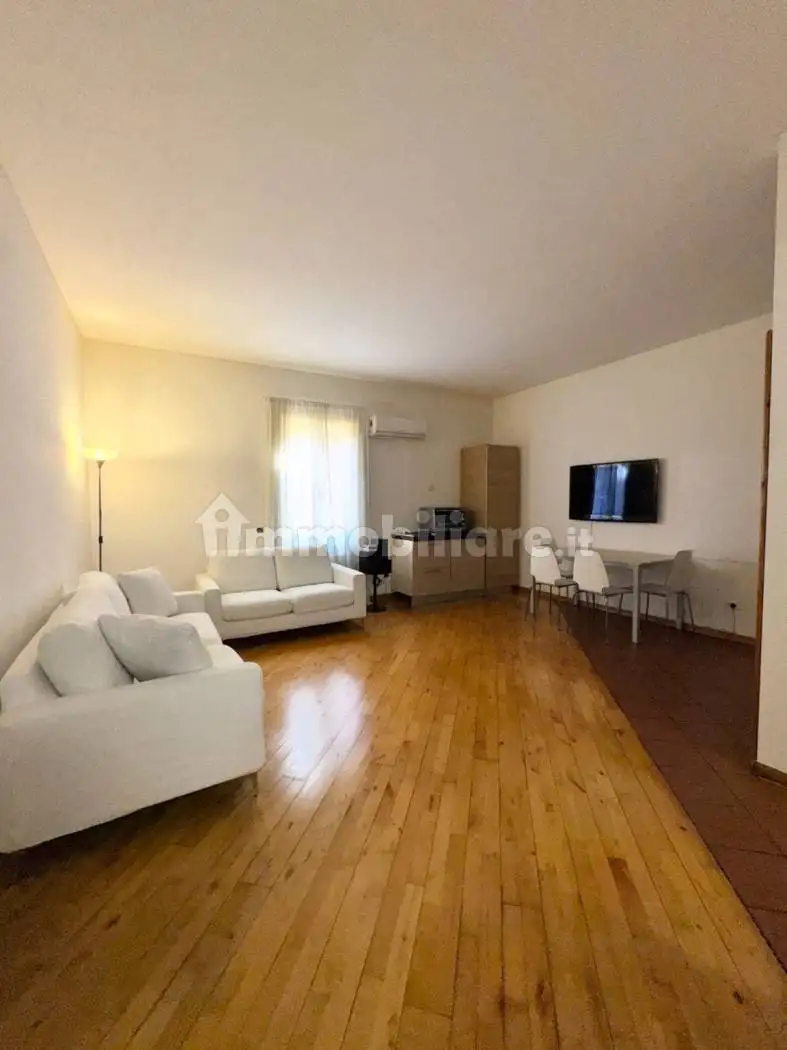 Appartamento in affitto a Bologna