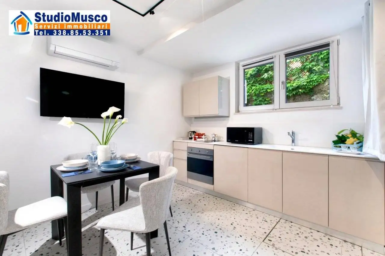 Appartamento in vendita a Capri