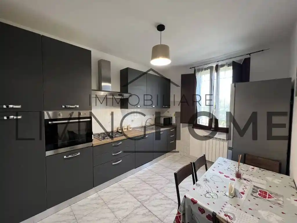 Terratetto plurifamiliare 130 m², buono stato, Porto Fuori, Ravenna - foto 2