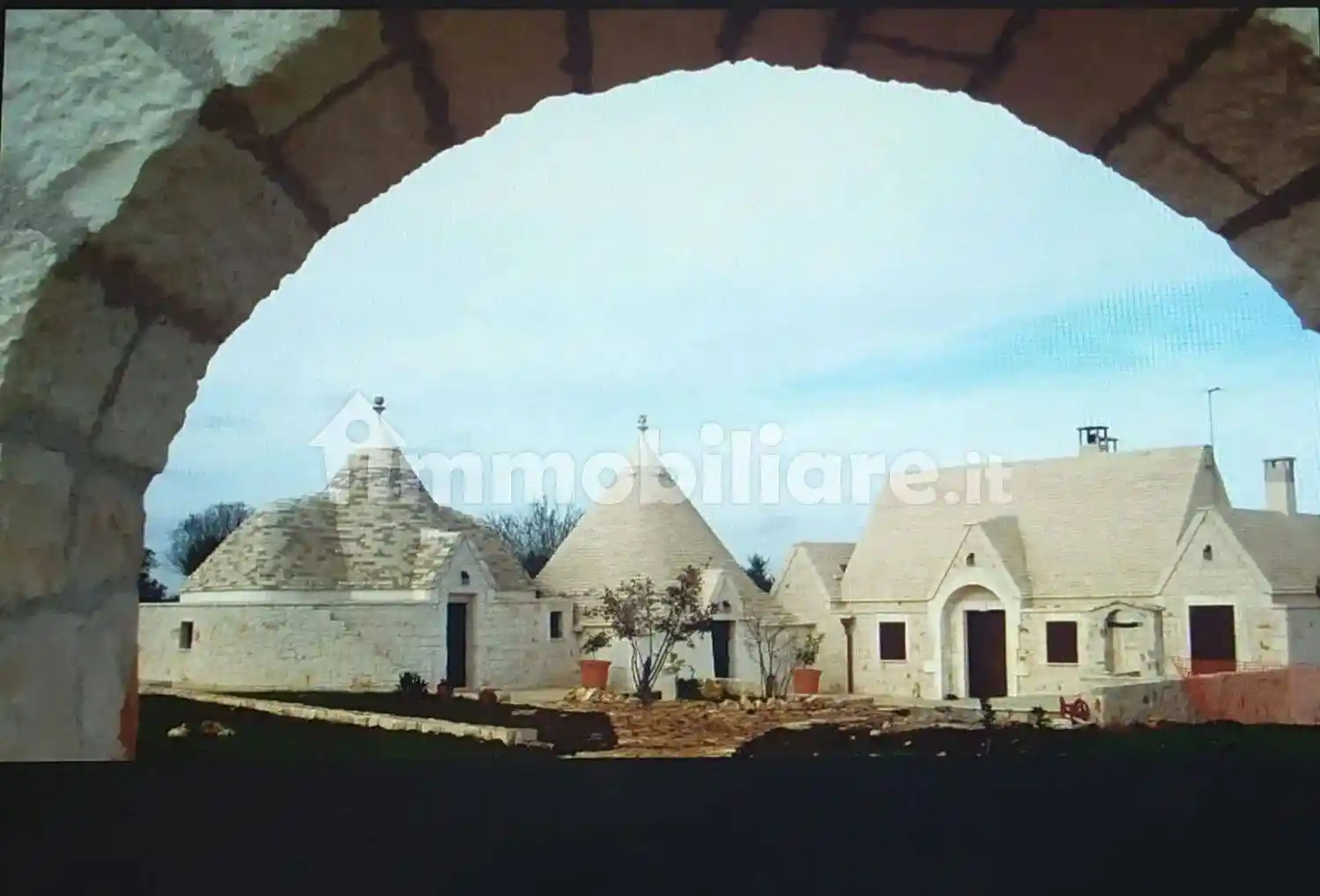 Rustico - Casale in vendita a Locorotondo