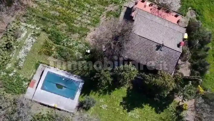 Villa in vendita a Langhirano