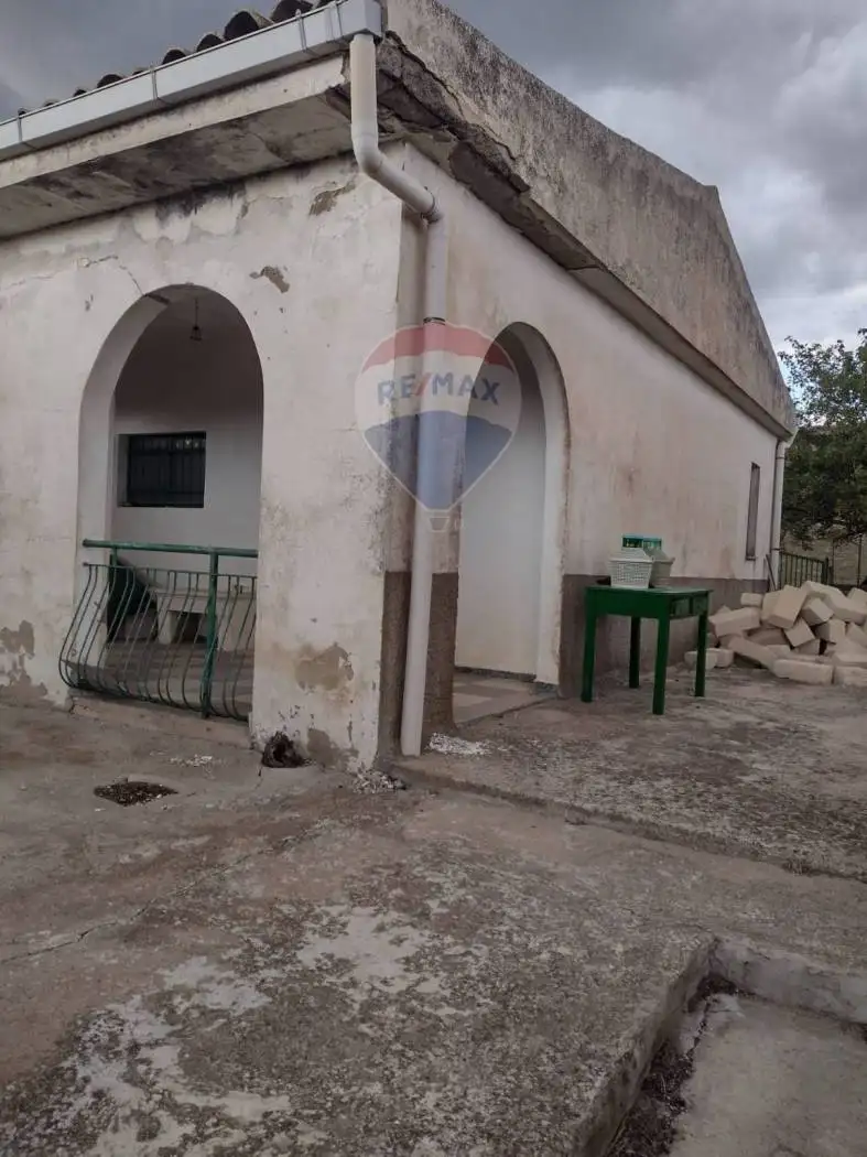 Casa indipendente in vendita a Mirabella Imbaccari