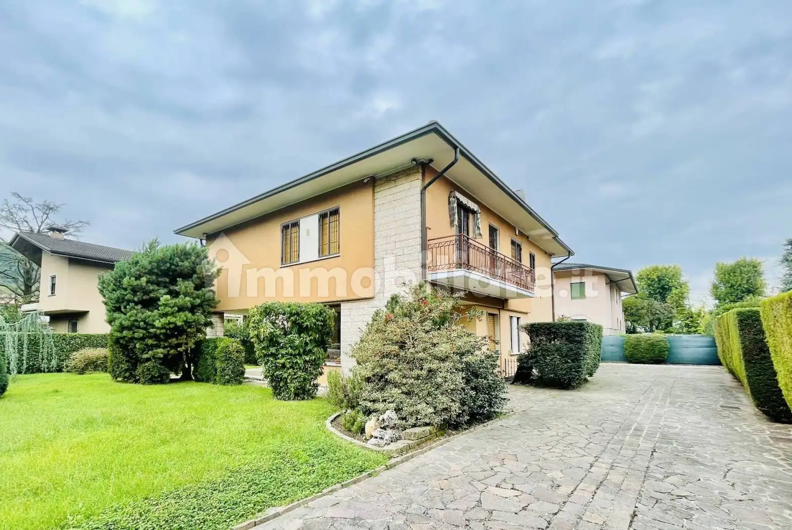 Villa in vendita a Brescia