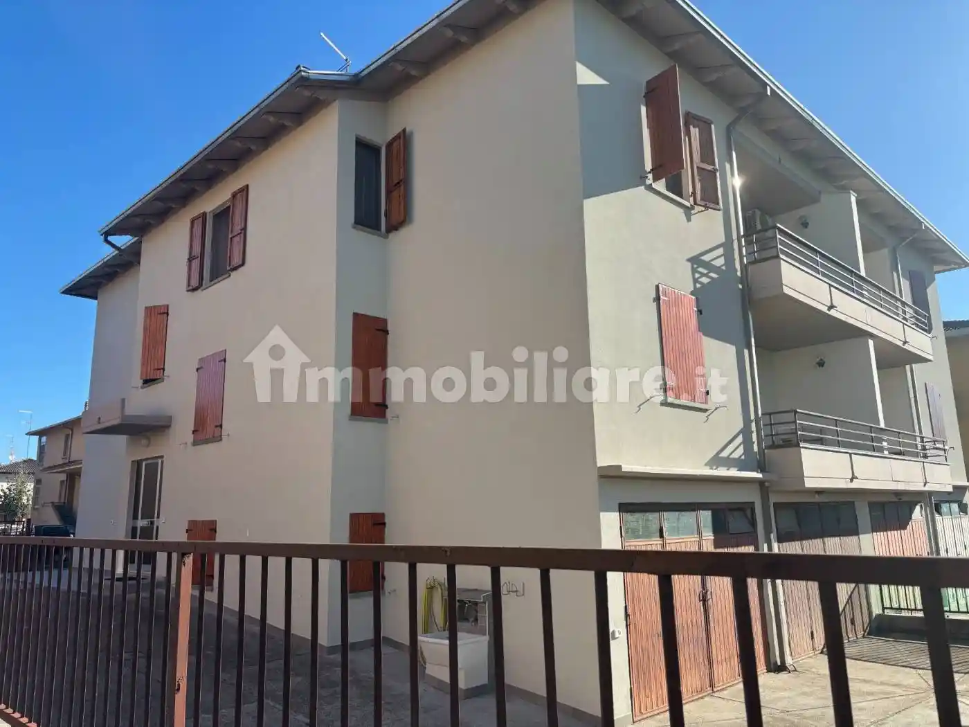 Villa bifamiliare via Aldo Bertucci 17, San Pancrazio, Parma - foto 4