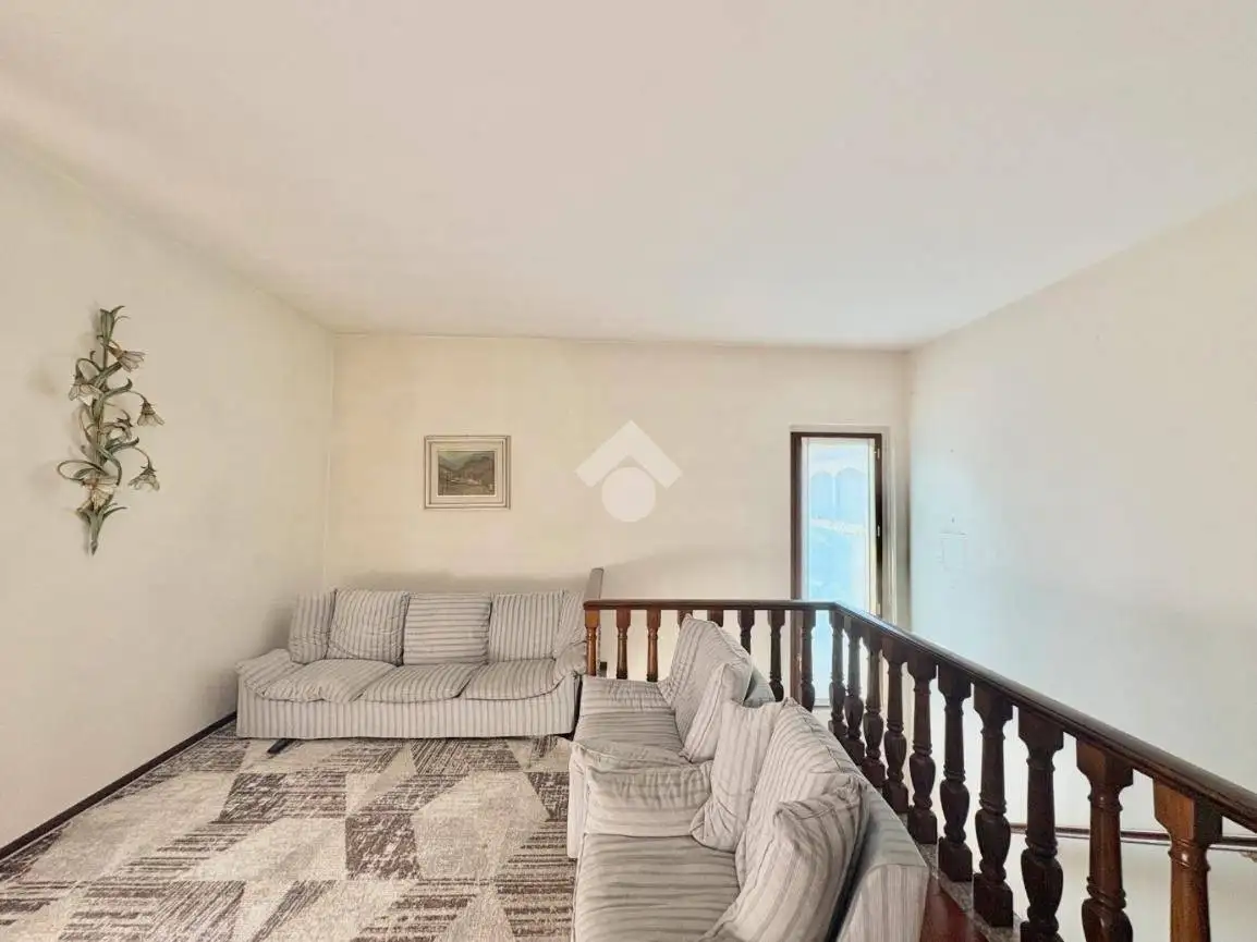 Quadrilocale via lazzaretto 21, Centro, Adro - foto 4