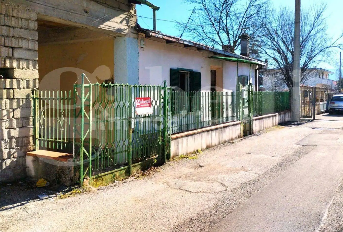 Casa indipendente in vendita a Avezzano