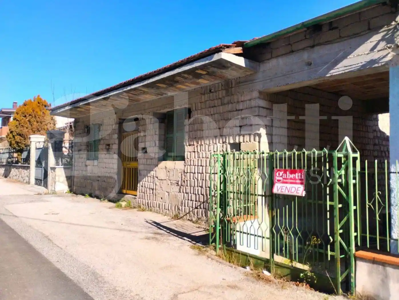 Terratetto unifamiliare via Salvatore Di Giacomo , 27, Centro, Avezzano - foto 2