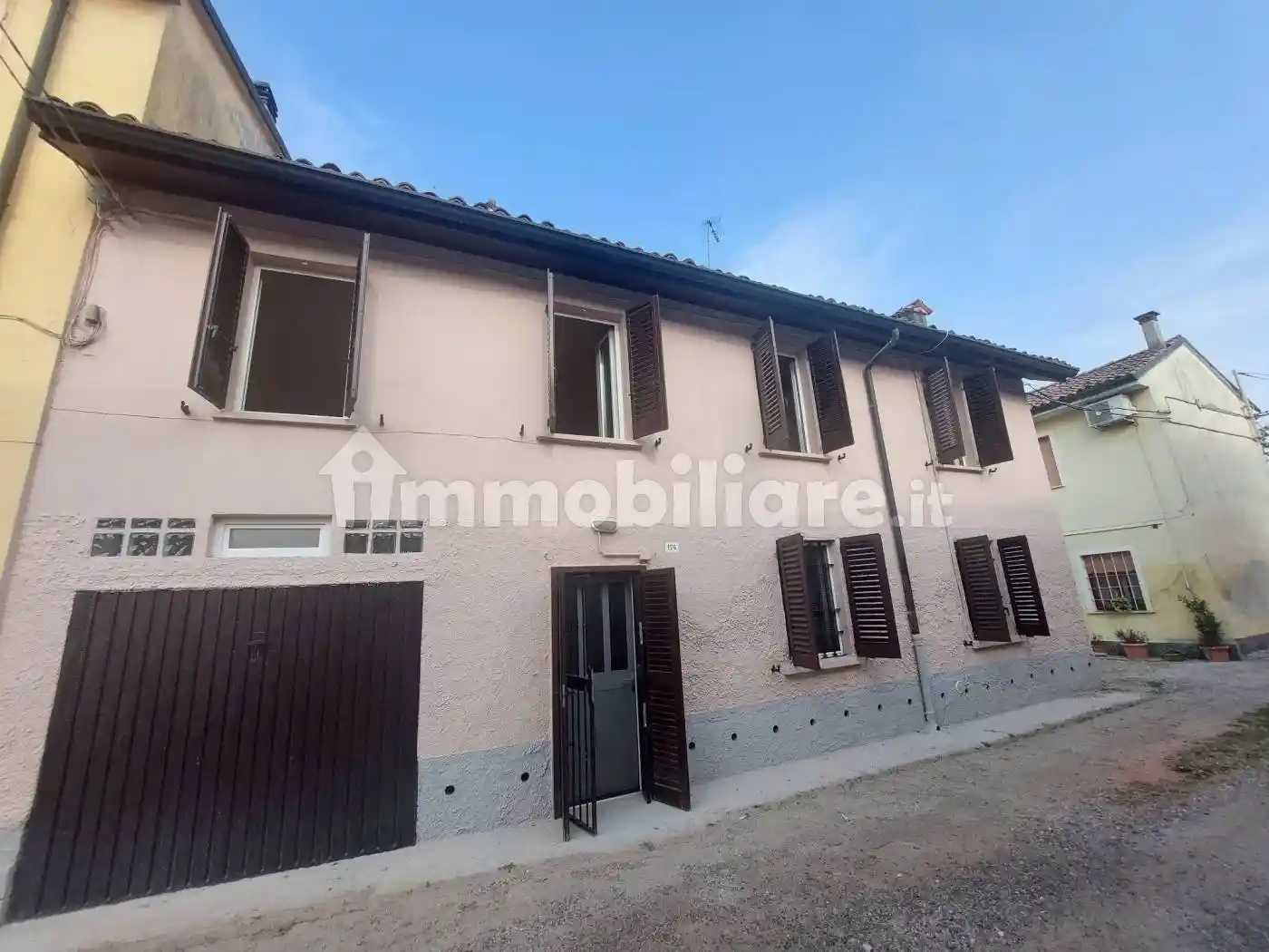 Terratetto unifamiliare via 4 Novembre, Centro, Villanterio - foto 2