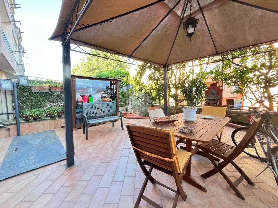 Villetta a schiera in vendita a Giugliano in Campania