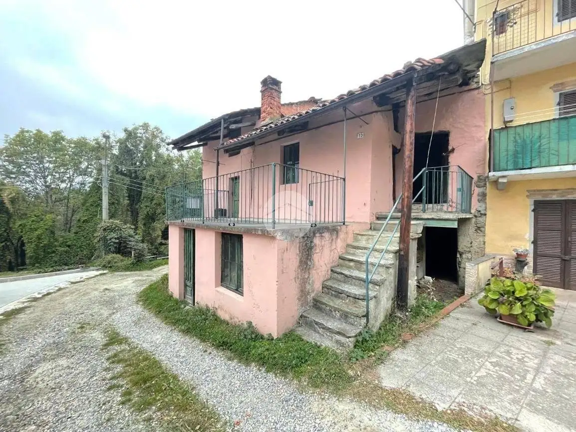 Casa indipendente in vendita a Valgioie