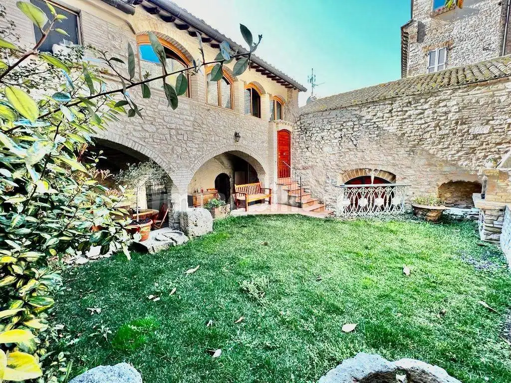 Villa in vendita a Assisi
