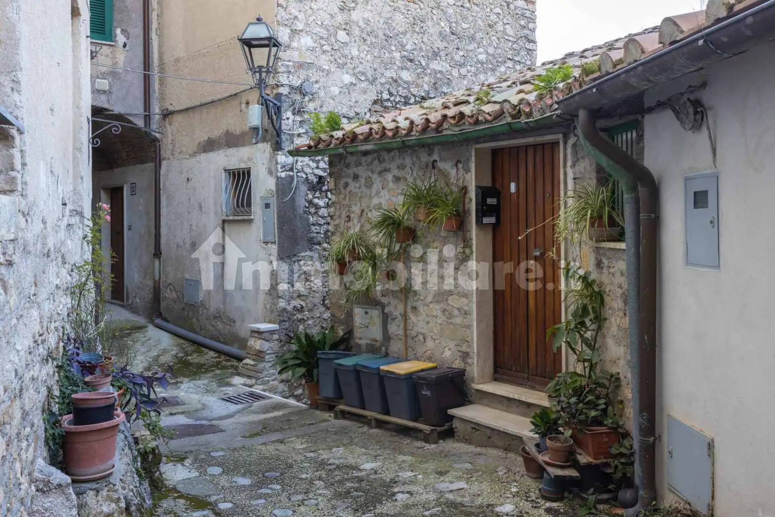 Appartamento in vendita a Roccantica