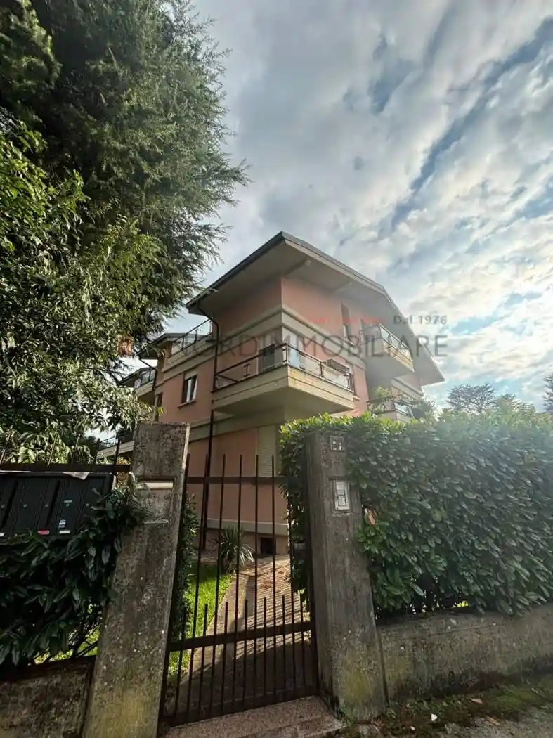 Trilocale via Francesco Maternini, Mompiano - Costalunga, Brescia - foto 2