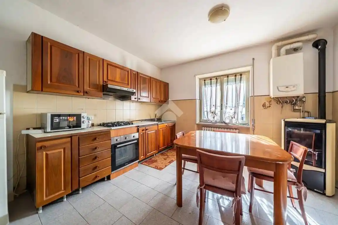 Monolocale via dante alighieri 18, Corbiolo, Bosco Chiesanuova - foto 4