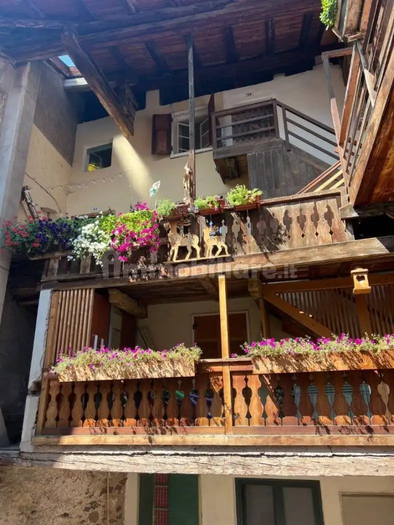 Appartamento in vendita a Cavalese