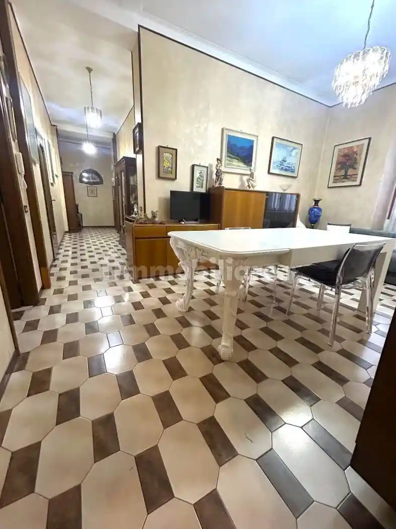 Trilocale via Giulio e Corrado Venini 14, Centrale, Milano - foto 3