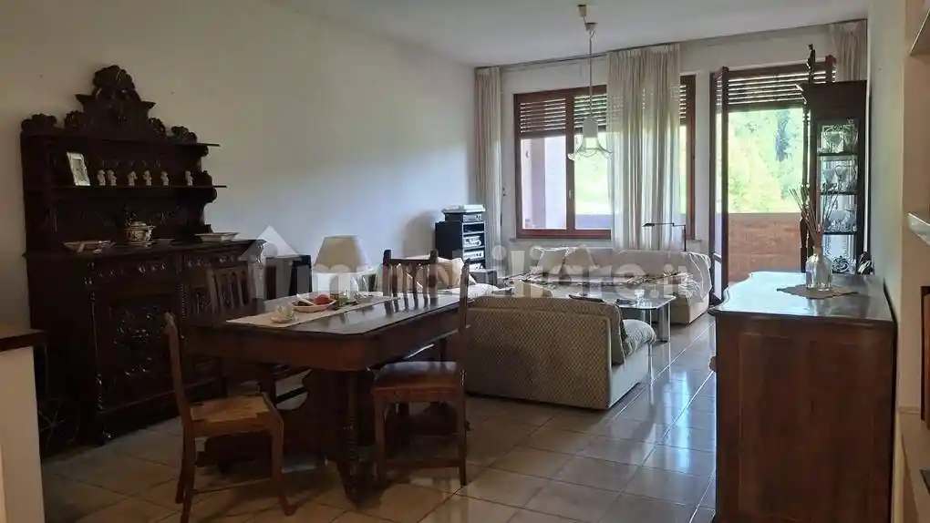 Appartamento buono stato, primo piano, Scacciapensieri, Siena - foto 2