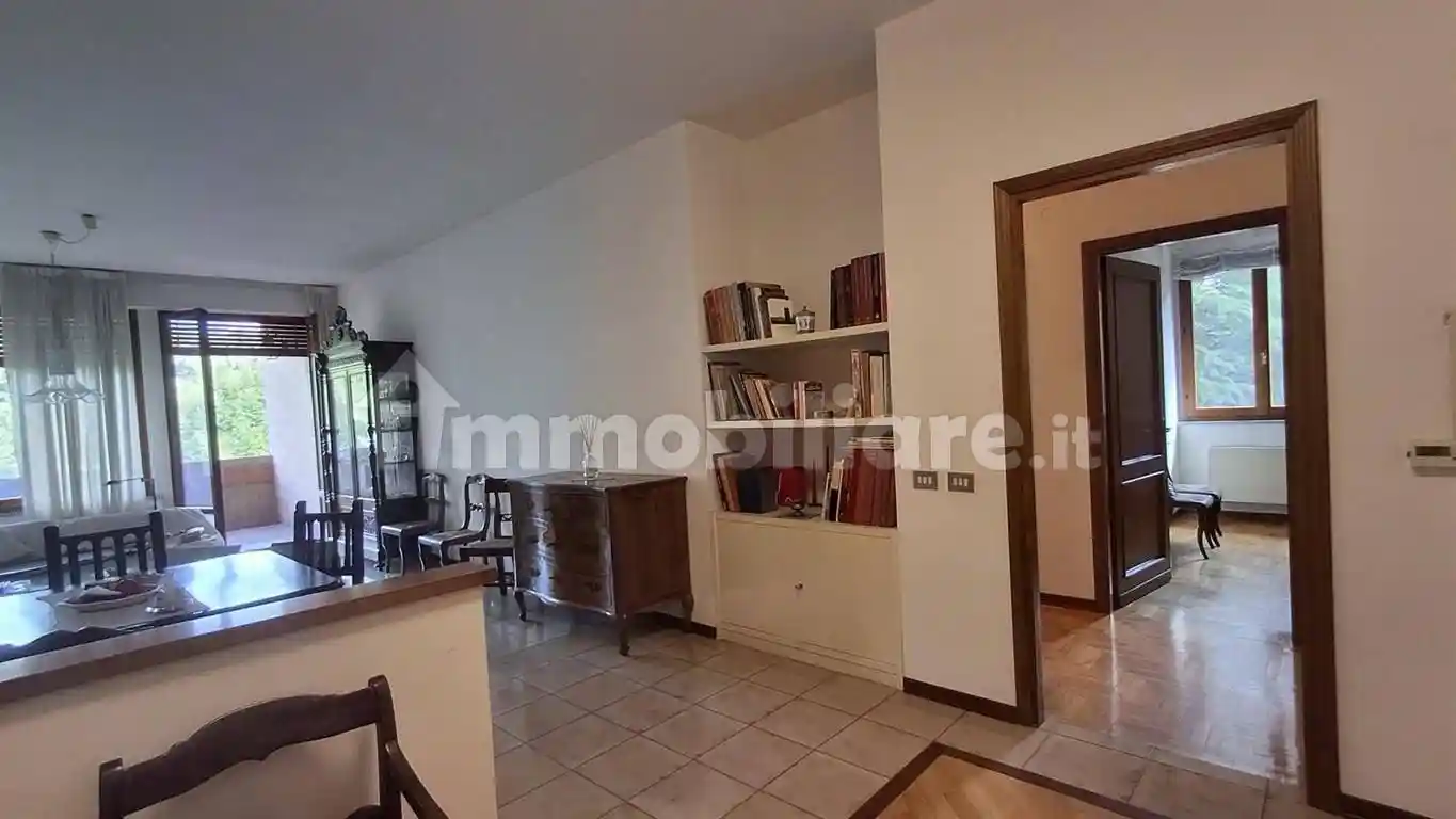 Appartamento buono stato, primo piano, Scacciapensieri, Siena - foto 4