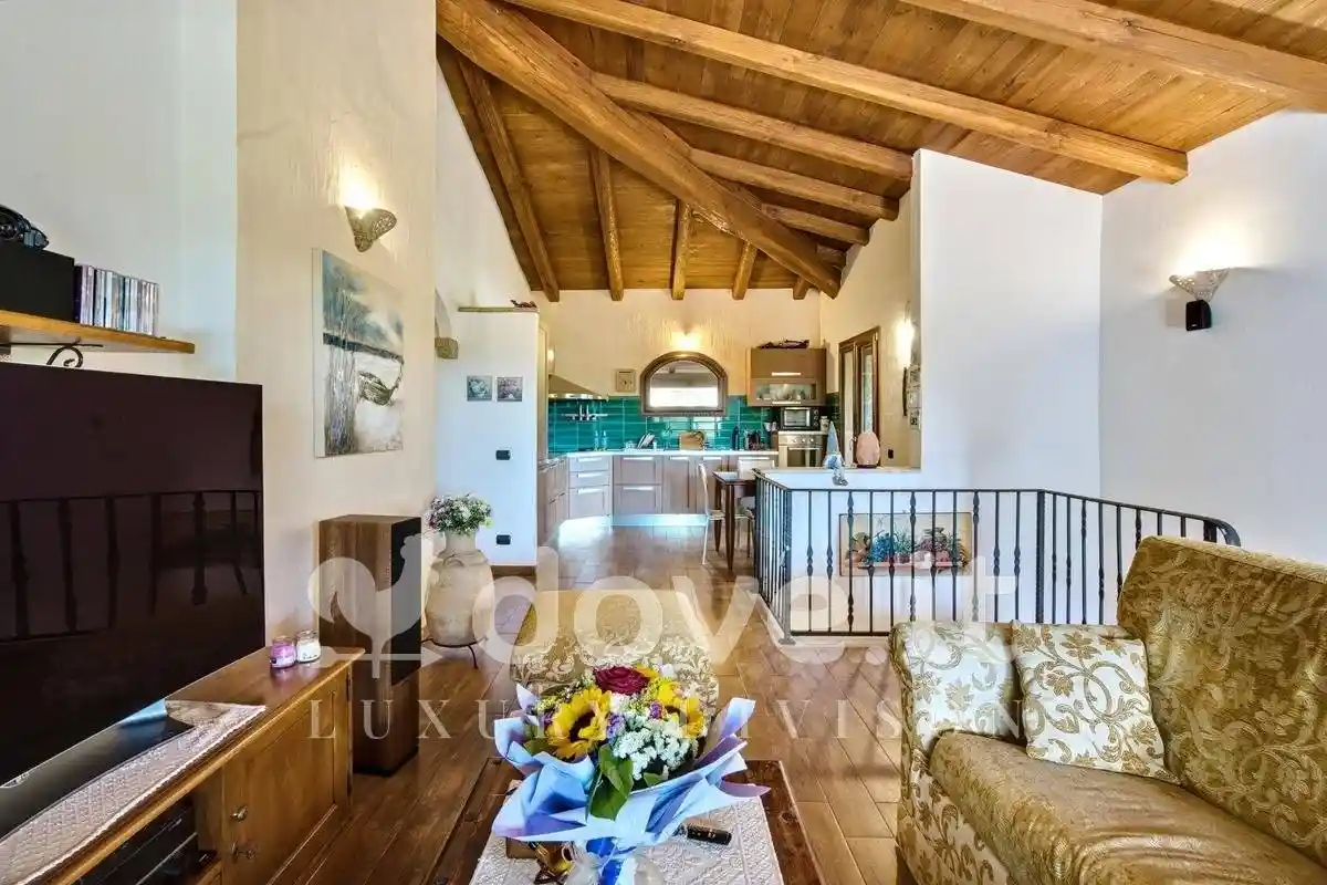 Villa unifamiliare Strada Statale 125 Orientale Sarda 53, Santa Lucia, Olbia - foto 4