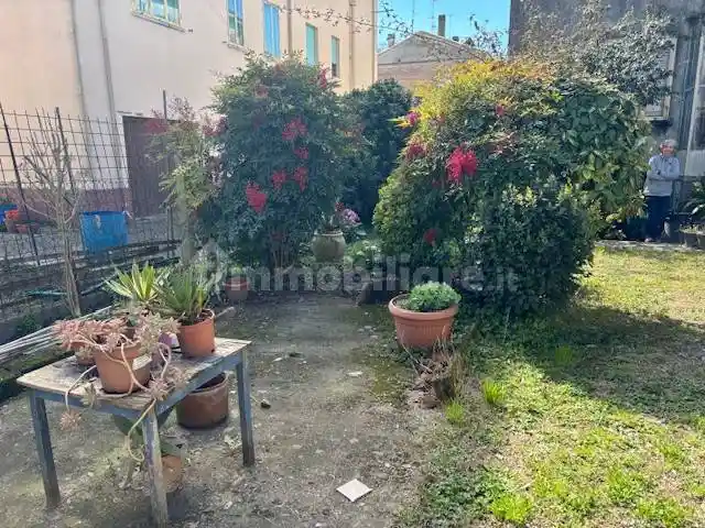 Villa bifamiliare via Cabernardi 7, Pontelagoscuro, Ferrara - foto 3