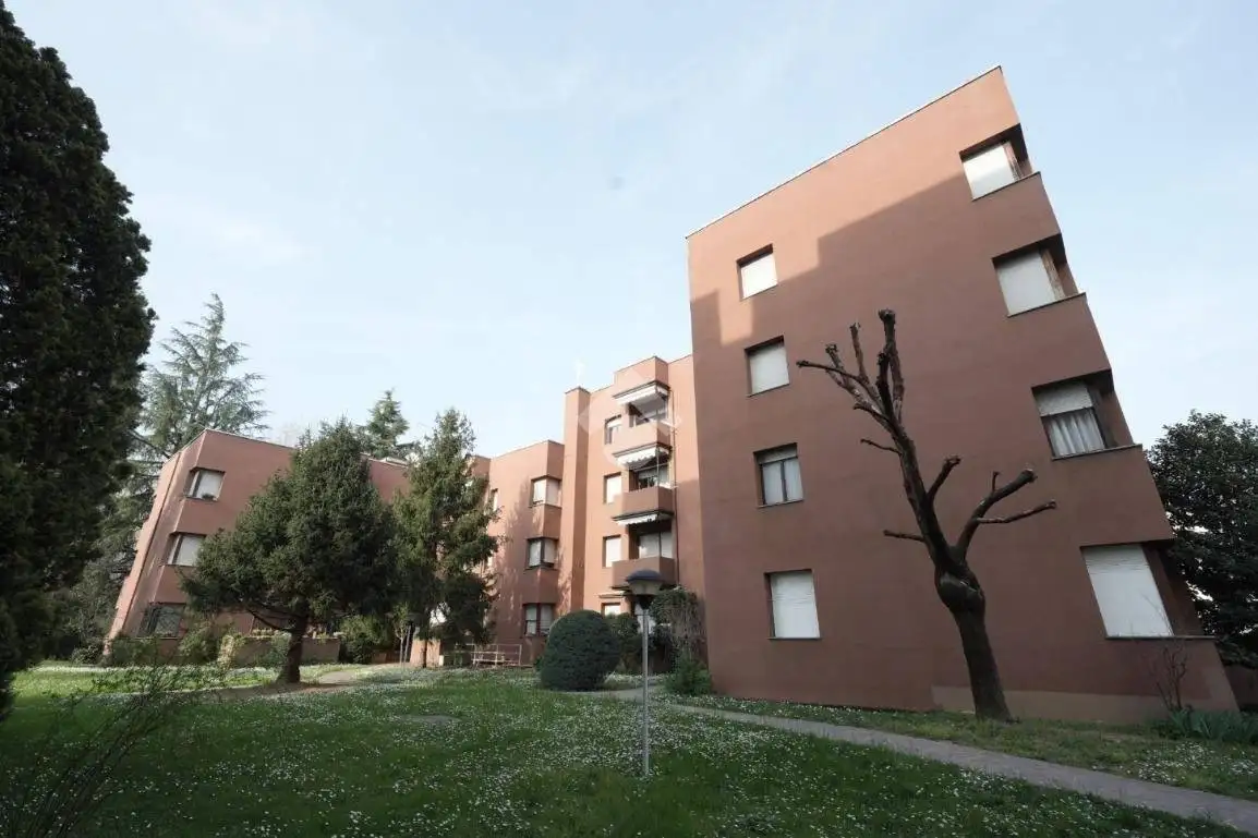 Appartamento in vendita a Sovico