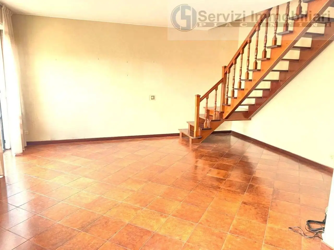 Appartamento in vendita a Piacenza