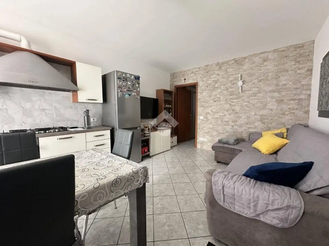 Bilocale via Don G. Canini 31, Albano Sant'Alessandro - foto 3