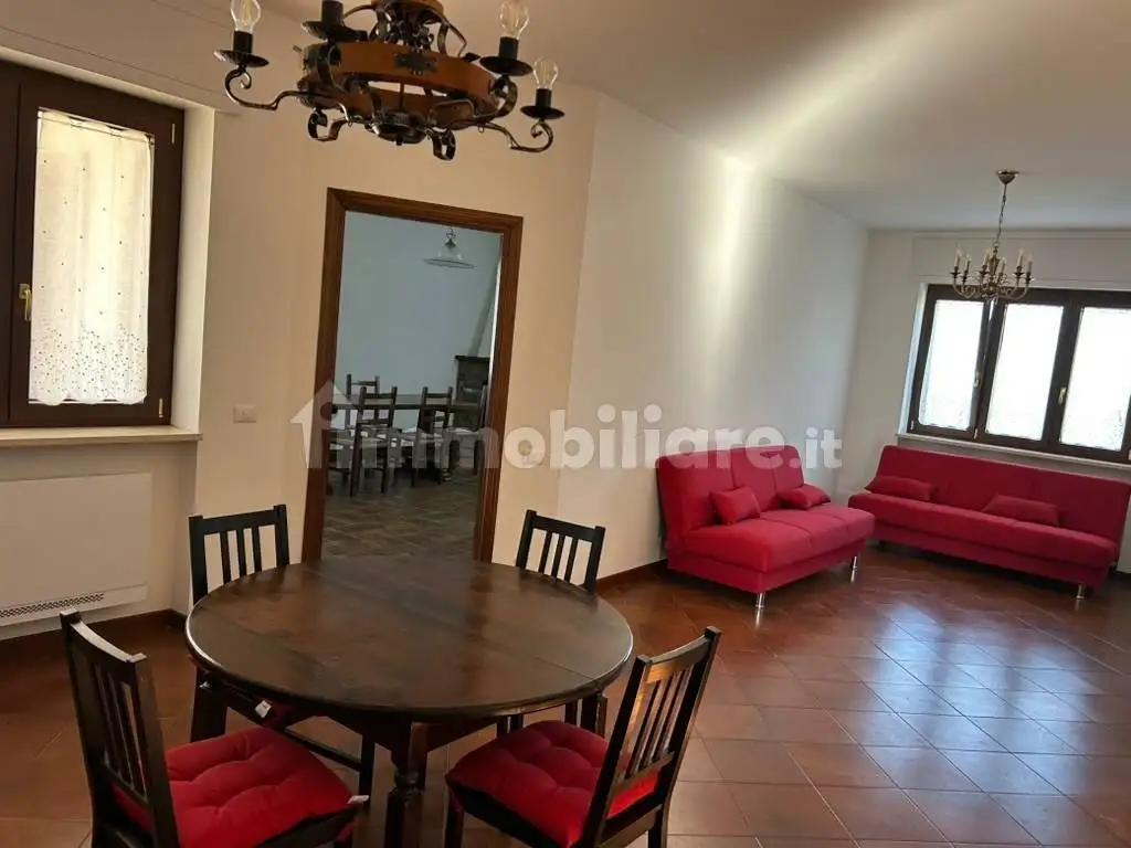 Villa unifamiliare Strada Provinciale Cassia Cimina, San Martino al Cimino - Tobia, Viterbo - foto 2