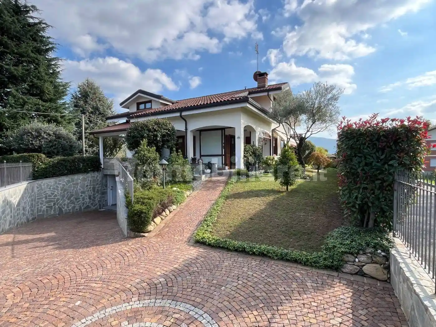 Villa in vendita a Giaveno