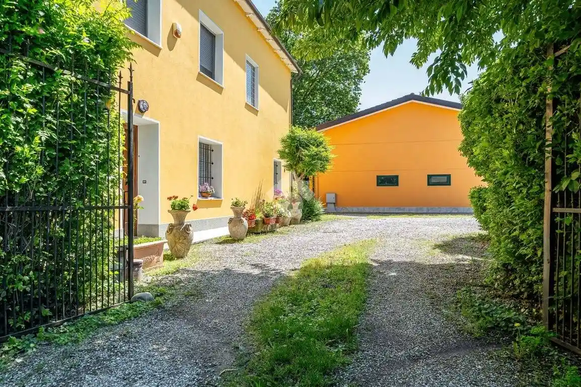 Casa indipendente in vendita a Carpi