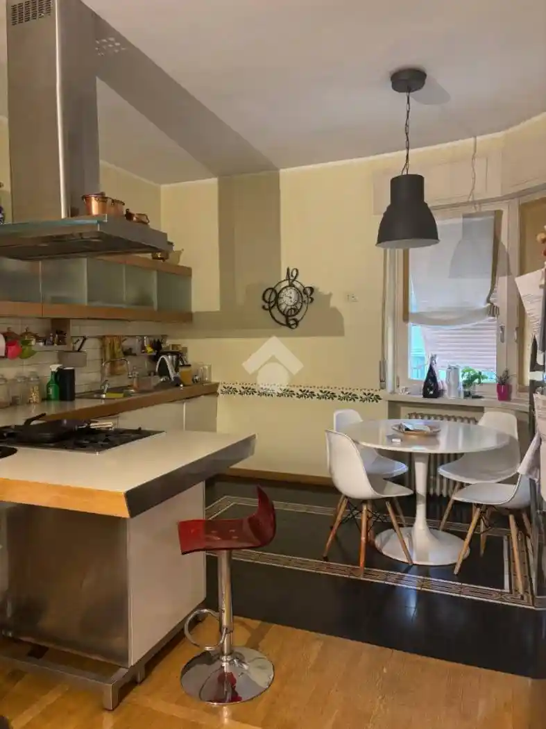 Appartamento via Luigi Settembrini 4, San Zeno, Verona - foto 4