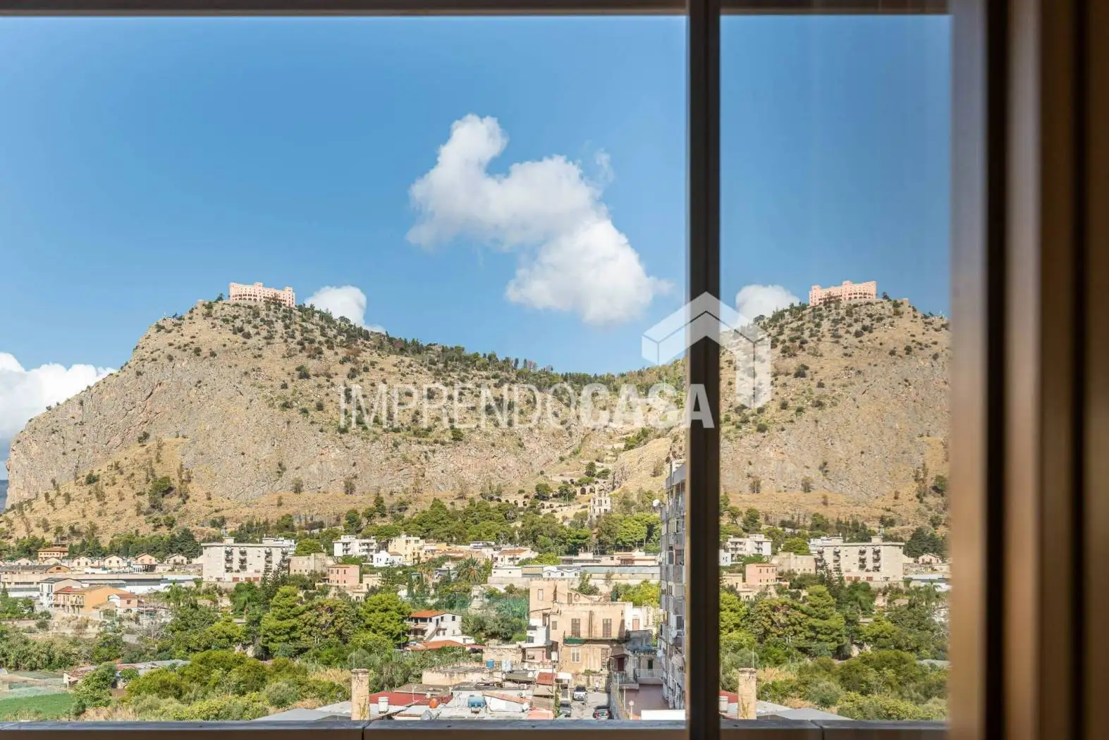 Appartamento in vendita a Palermo