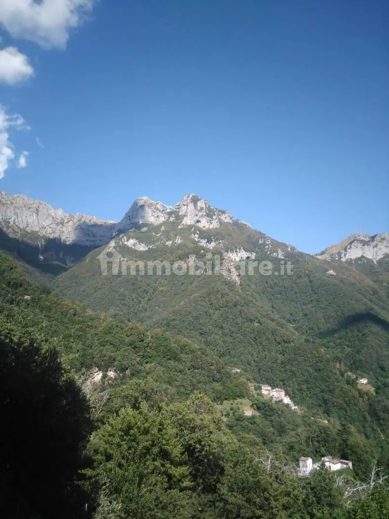 Casa indipendente in vendita a Stazzema