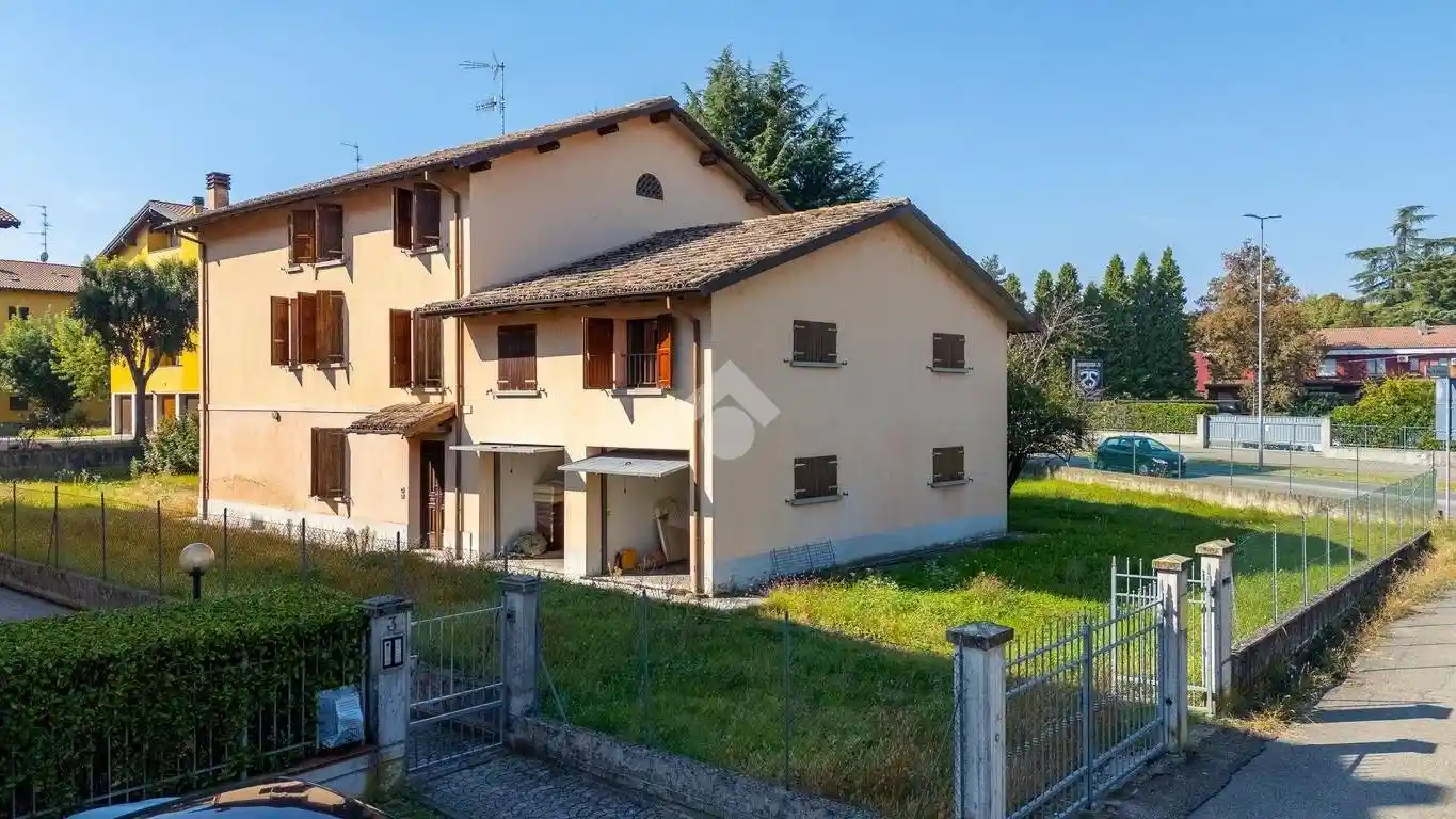 Villa in vendita a Reggio Emilia